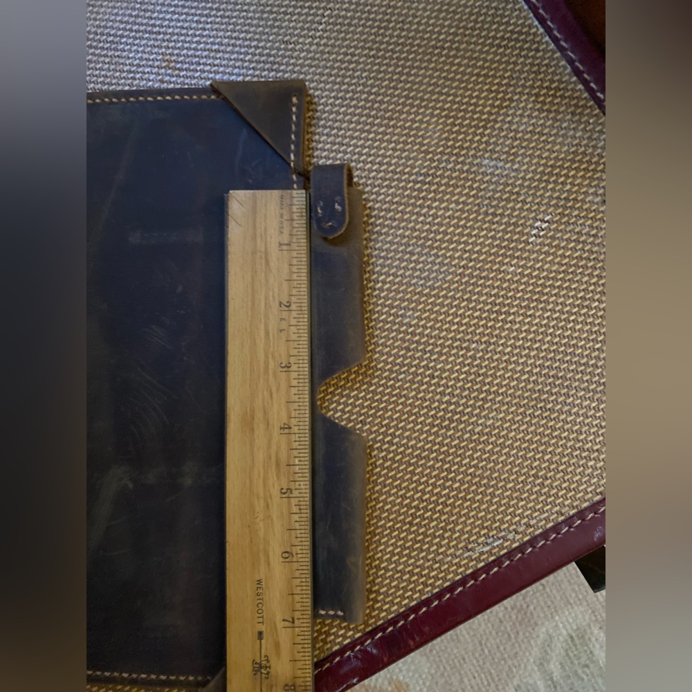 Leather case - Picture 16 of 16